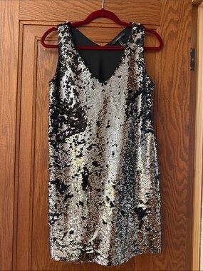 Forever 21 Silver and Black Sequin V-Neck Mini Dress